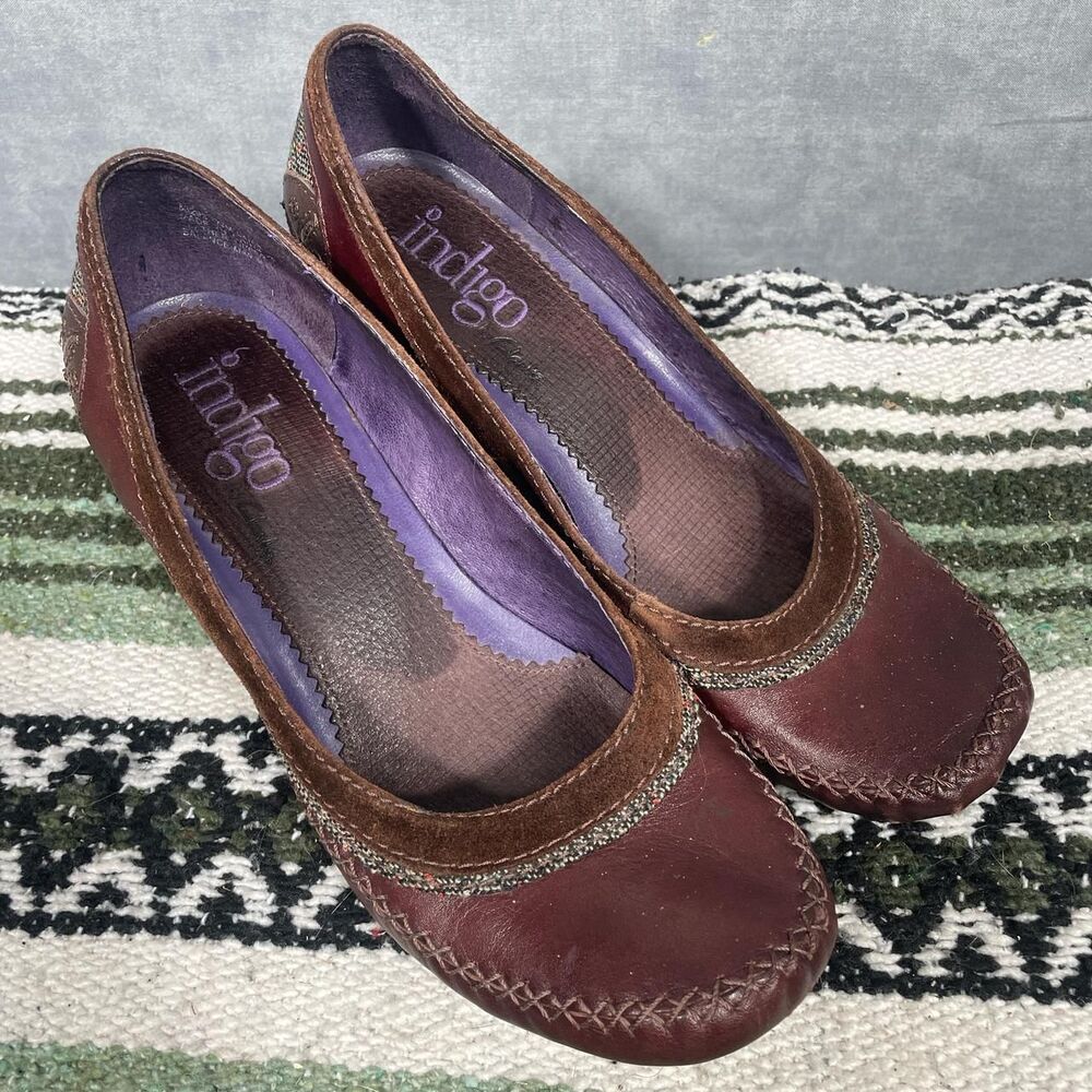 Clarks Women's Brown and Burgundy Footwear
